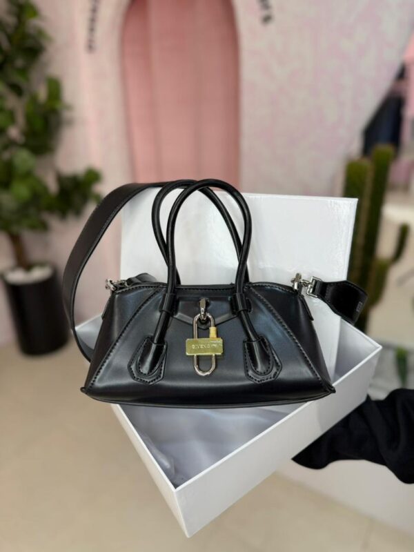 کیف Givenchy کد ۱۴۰۶