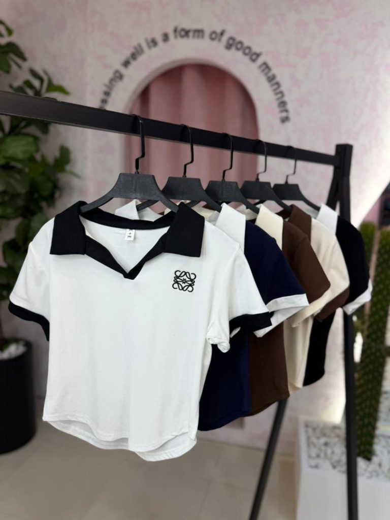 تیشرت کراپ Loewe یقه دار کد ۱۴۳۱