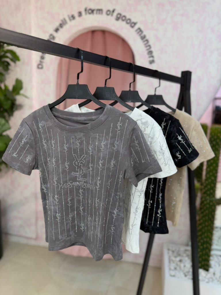 تیشرت کراپ فول نگین YSL کد ۱۳۶۴