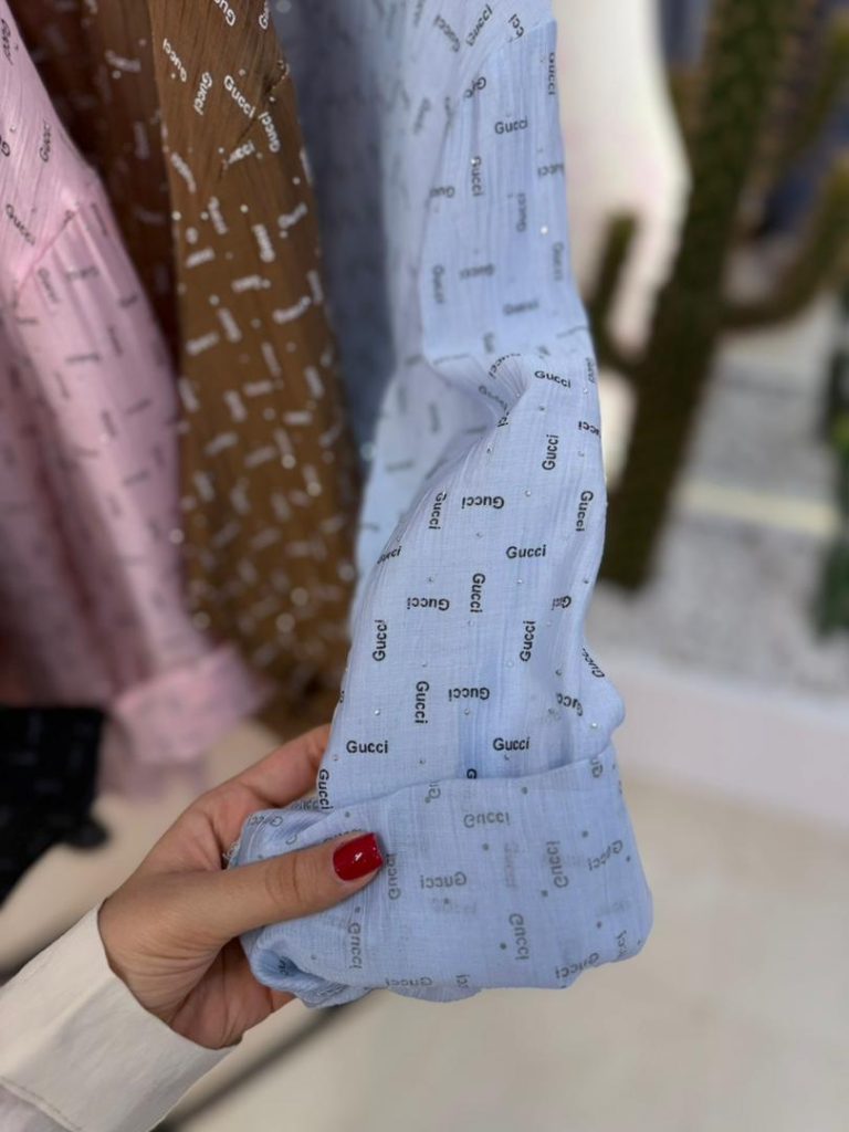 شومیز Gucci شیشه ای + کراپ کد ۱۳۳۱
