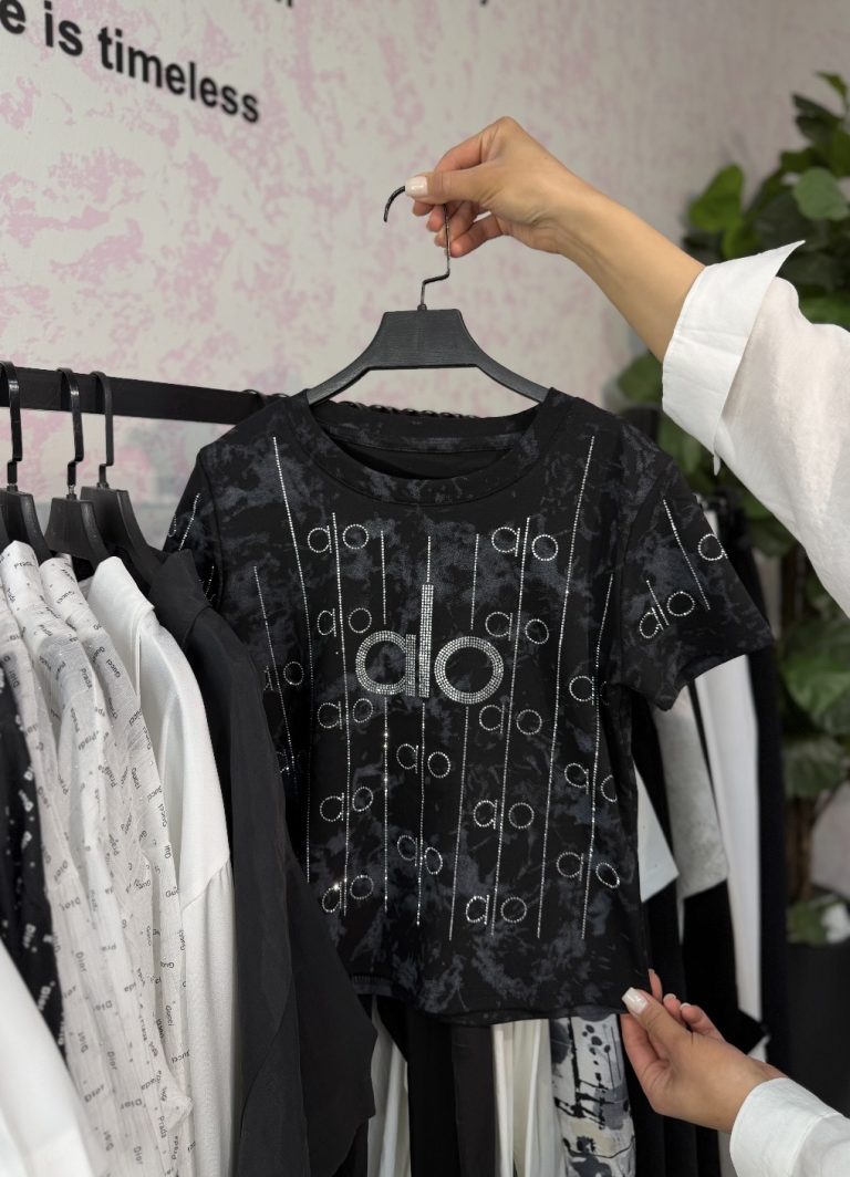 تیشرت کراپ فول نگین alo کد ۱۴۰۸
