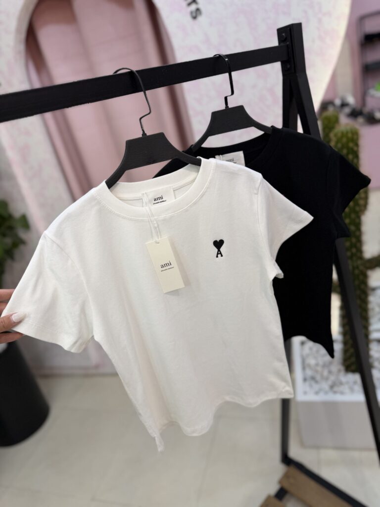 تیشرت کراپ Ami کد ۱۵۶۹