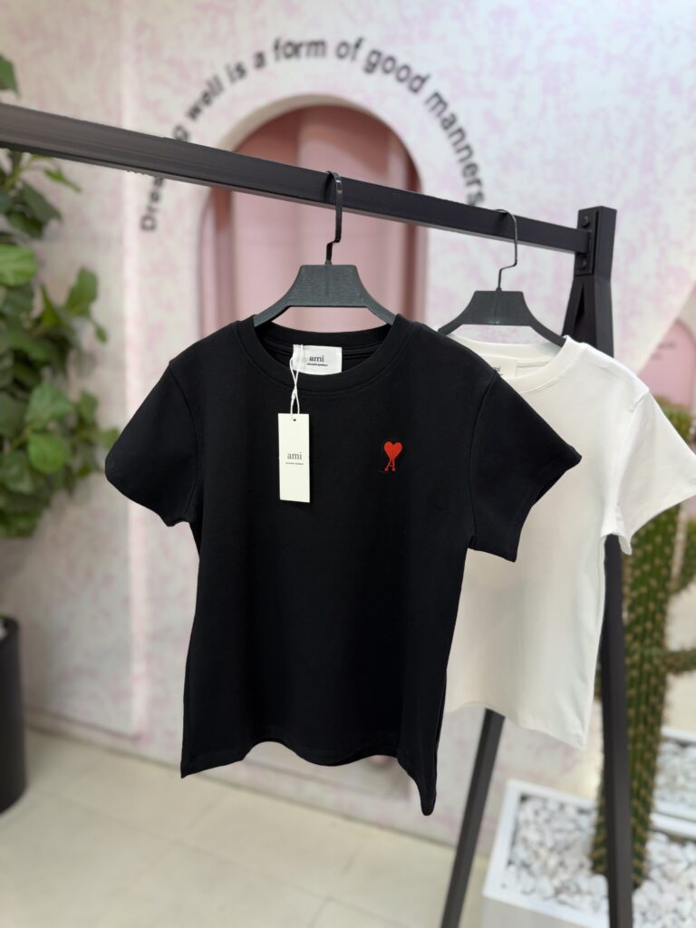تیشرت کراپ Ami کد ۱۵۶۹